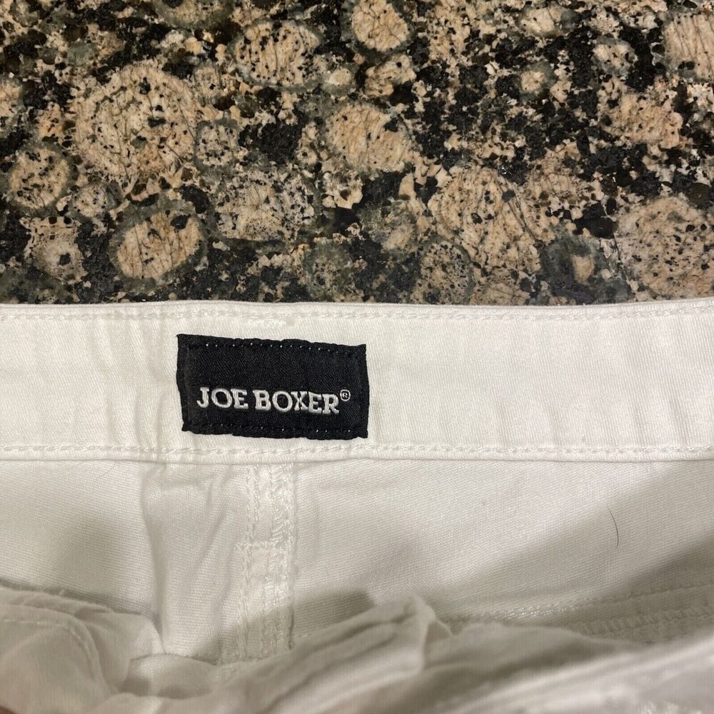Joe Boxer Junior Women's White Denim Jean Shorts Size 1 with Peace Sign - Picture 5 of 6